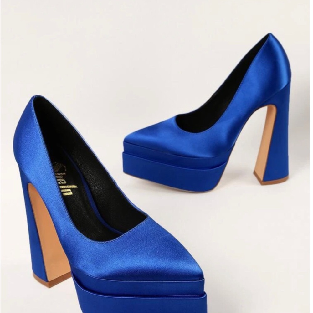 Royal satin blue platform pumps new never worn